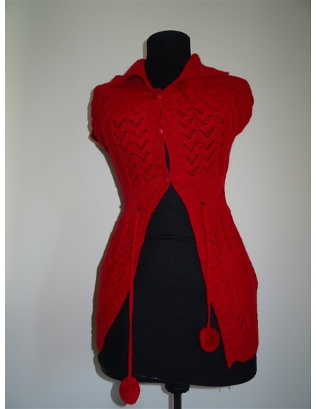 Pulover mediu rosu dama cu nasturi si maneca scurta