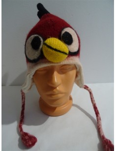 Caciula rosie din lana, ANGRY BIRDS 2