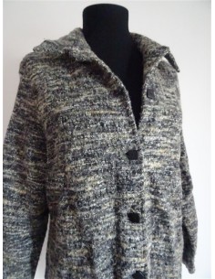 Jacheta tricotata cu guler, nasturi si maneca lunga 2