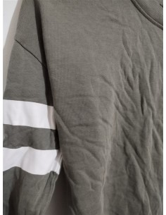 Bluza scurta cu dungi albe pe maneci Hm 2
