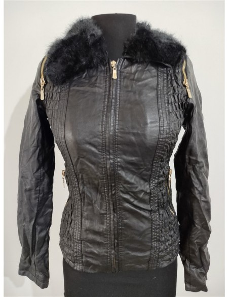 Geaca eleganta neagra aspect piele cu blanita