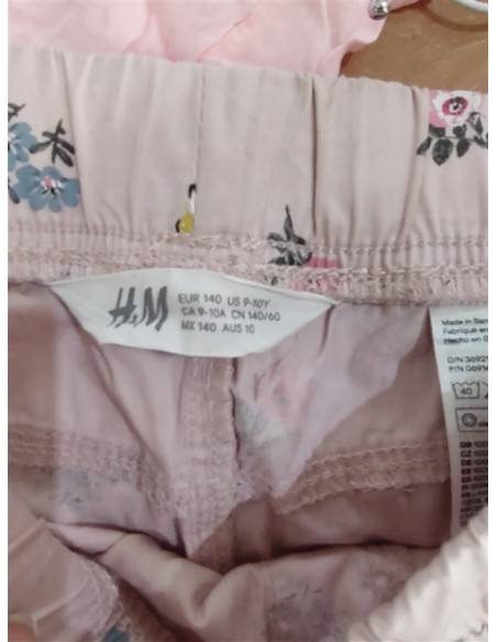 Pantaloni inflorati cu buzunare si elastic in talie Hm