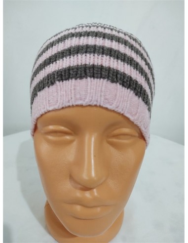 Caciula tricotata alba cu dungi negre NKY