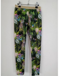 Pantaloni cu imprimeu multicolor si elastic auriu in talie