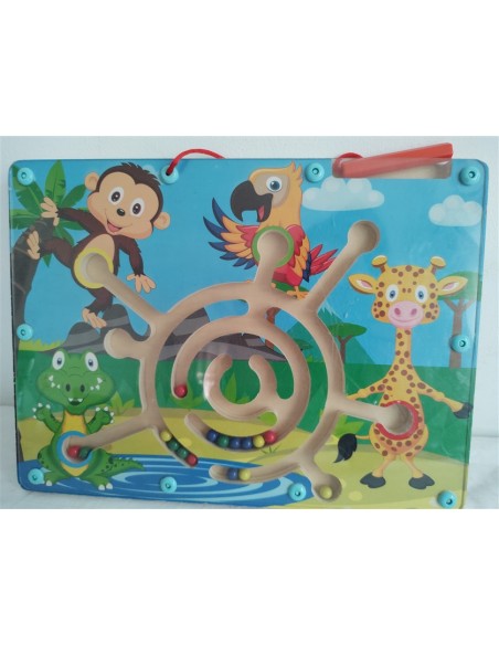Labirint magnetic din lemn cu animale Play Tive Junior