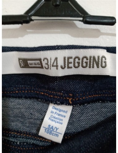 Pantaloni scurti tip colanti imitatie jeans