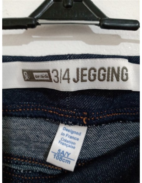 Pantaloni scurti tip colanti imitatie jeans