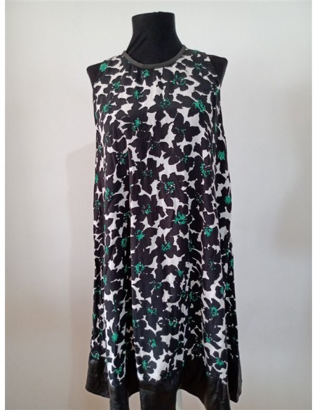 Rochie medie dama fara maneci cu volan jos Mango