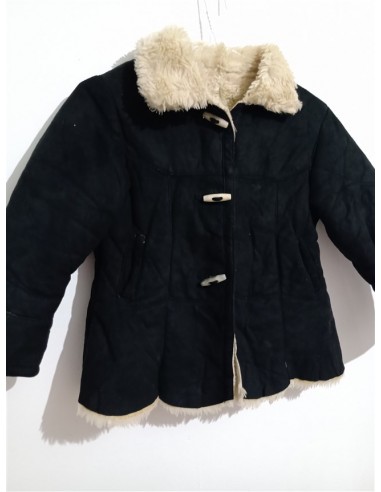 Jacheta neagra aspect piele intoarsa si imblanita