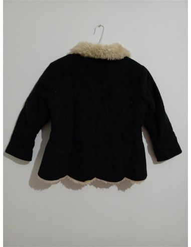 Jacheta neagra aspect piele intoarsa si imblanita