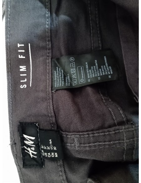 Jeans negri cu nasturi HM