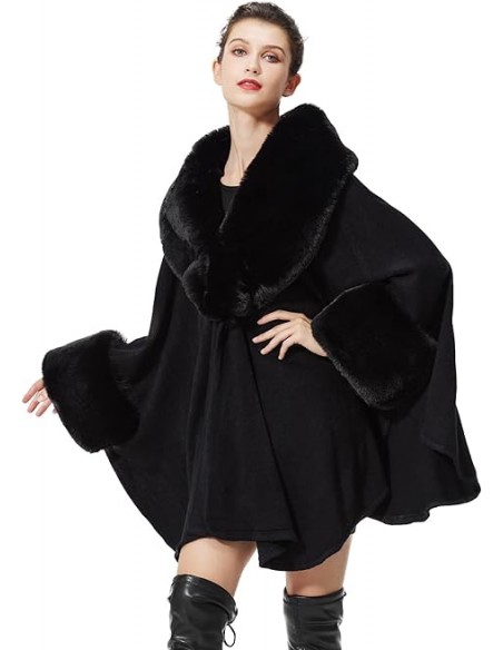 Poncho negru elegant accesorizata cu blana artificiala Beautylicate