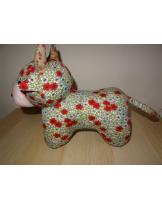 Jucarie din plus catelus cu floricele 2