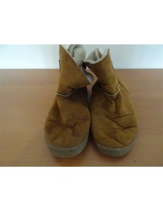Cizme UGG scurte de dama 2